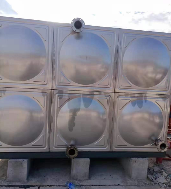 组合式不锈钢水箱，玻璃钢水箱的替代品，不锈钢冲压板组合水箱
